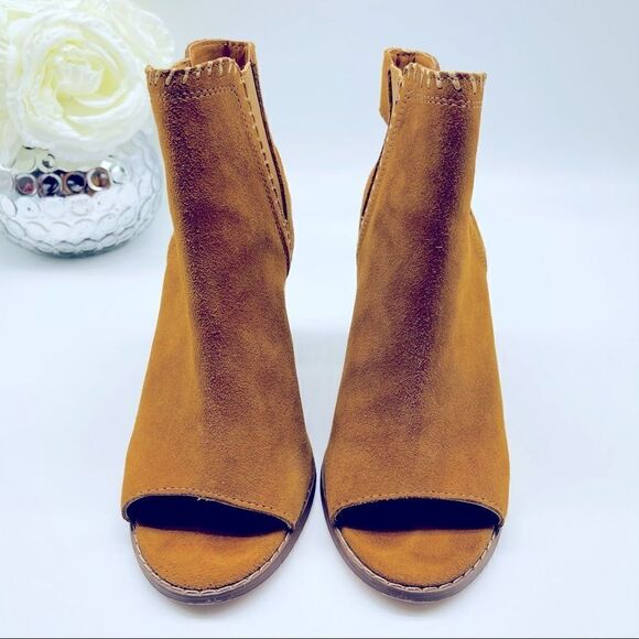 UO Urban Outfitters UO Brown Suede PeepToe Ankle Booties Size 8 - Picture 5 of 15